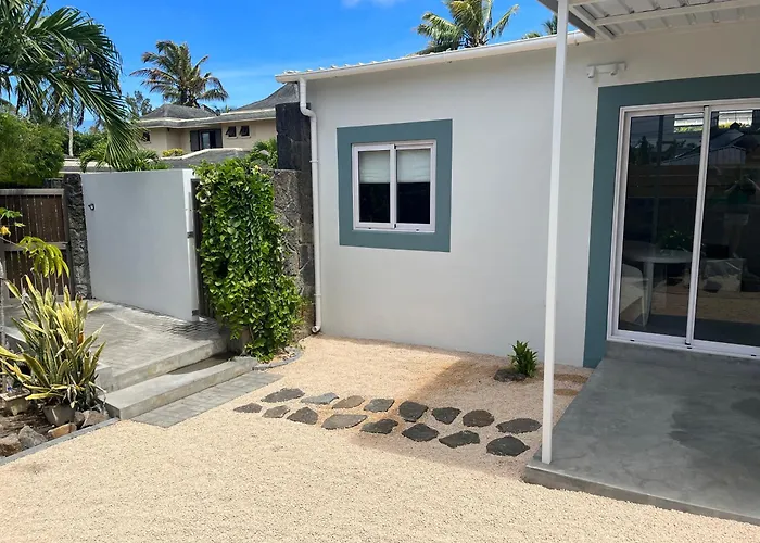 Malena Guest House